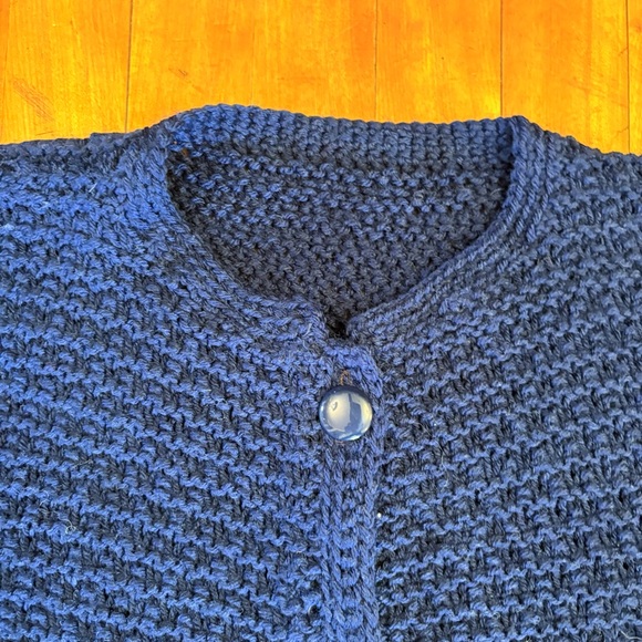 🇨🇦Any 3@$33🇨🇦 Hand Crafted Navy Blue Women's Cardigan Sweater, 2 Patch Pockets - Picture 3 of 8